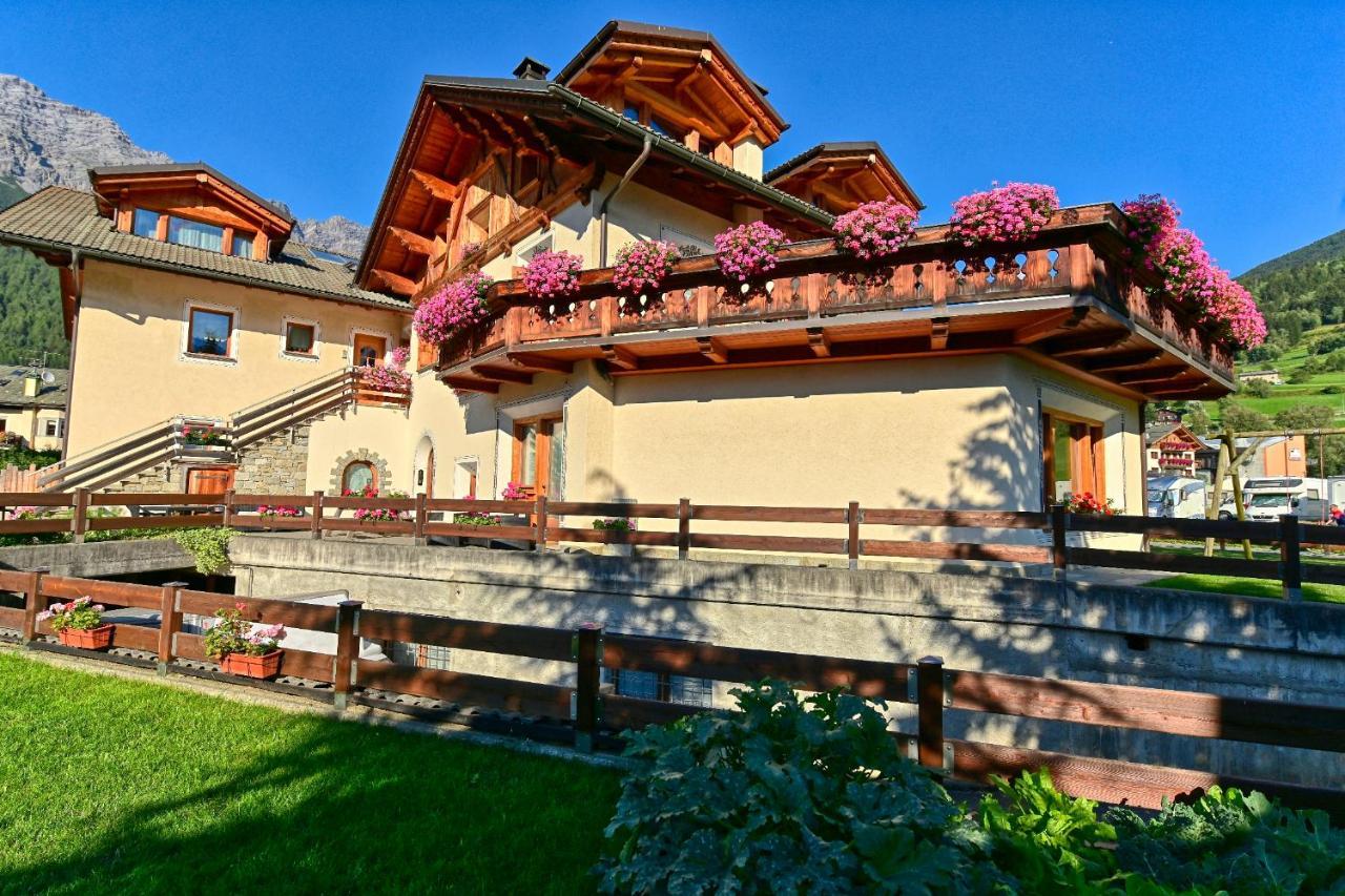 Vila Casa Caste Bormio Exteriér fotografie