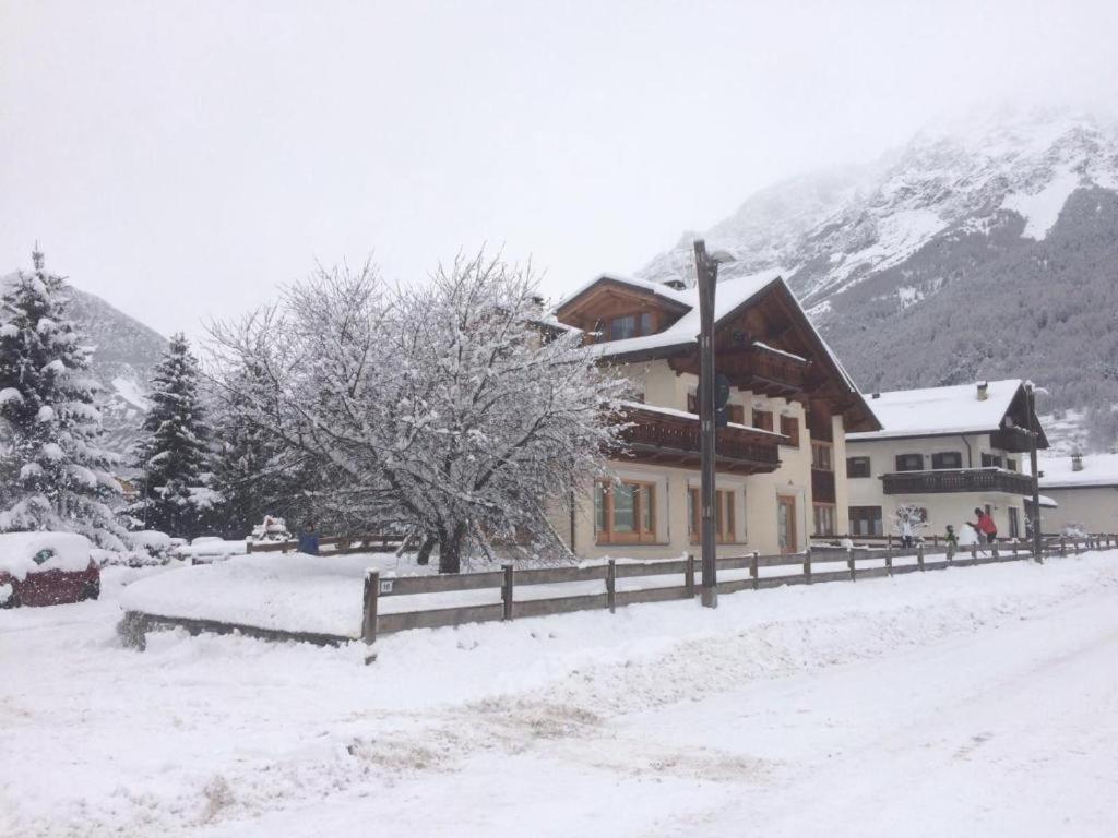 Vila Casa Caste Bormio Exteriér fotografie